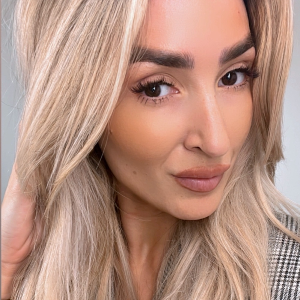 Meet your Posher, Josie